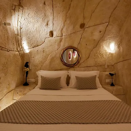 Artion Luxe Vourvoúlos