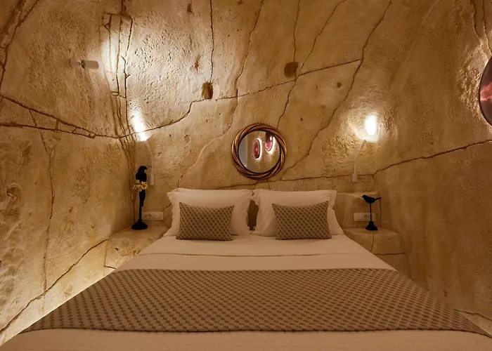 Artion Luxe Vourvoulos